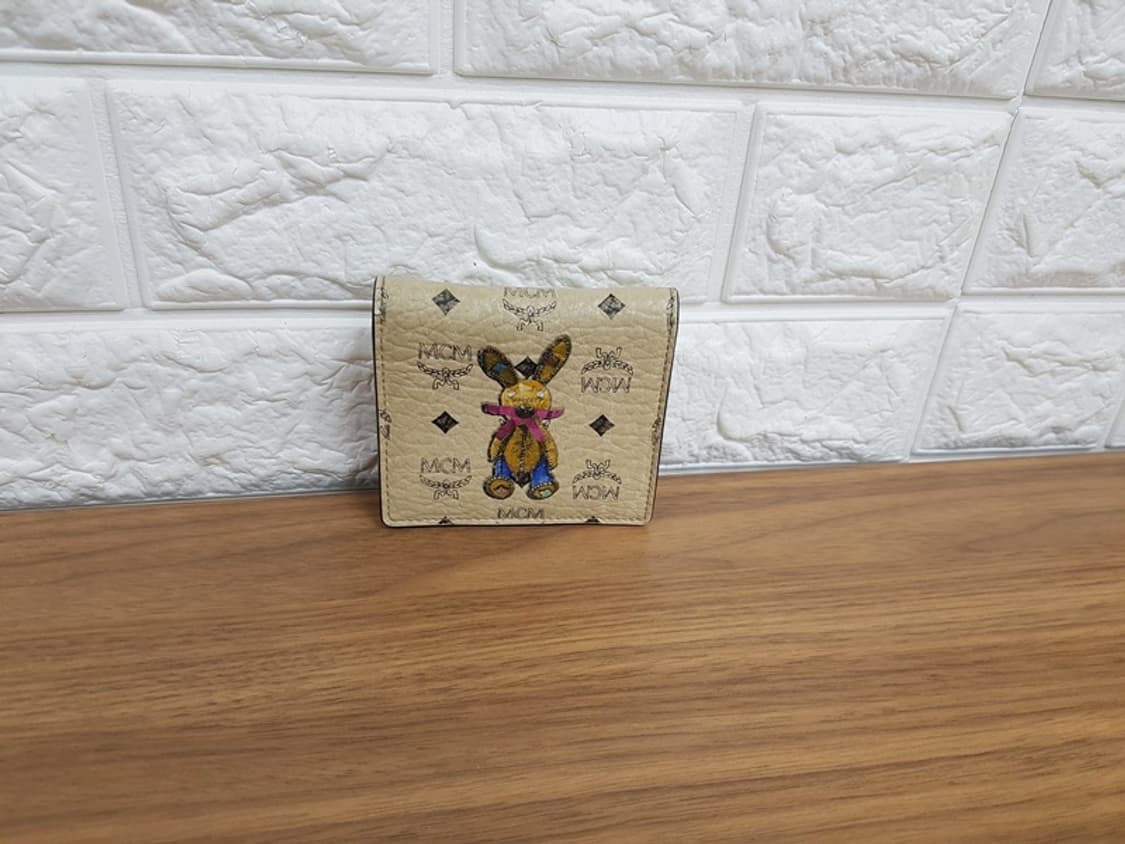 MCM 래빗 지갑 (베이지 비세토스) 상품이미지1