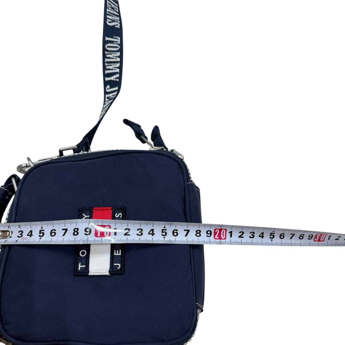 타미힐피거 타미진스 포켓 크로스백 가방 네이비 상품이미지5