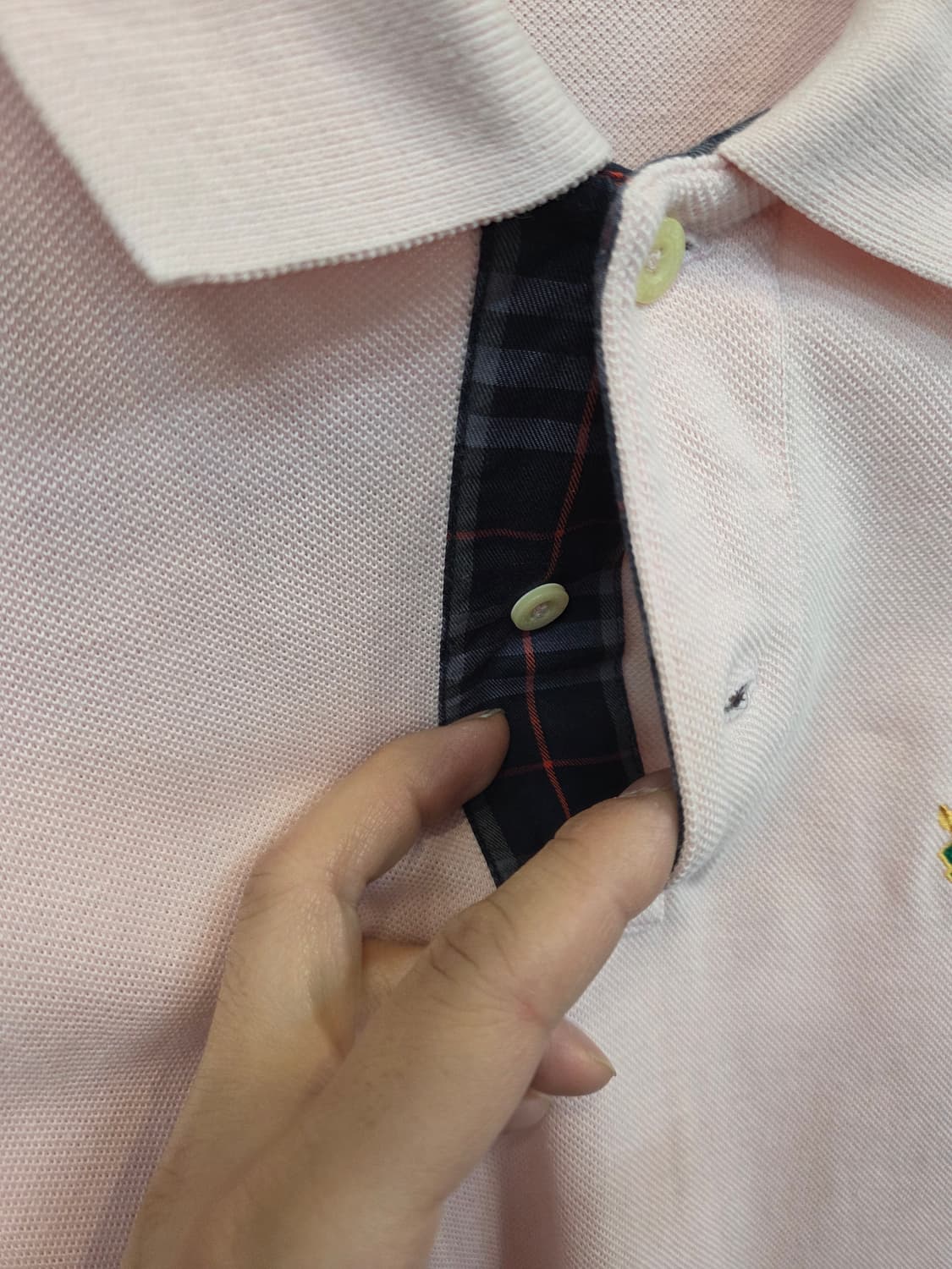 버버리 올드스쿨 빈티지 월계수 자수로고 카라긴팔 s 상품이미지8