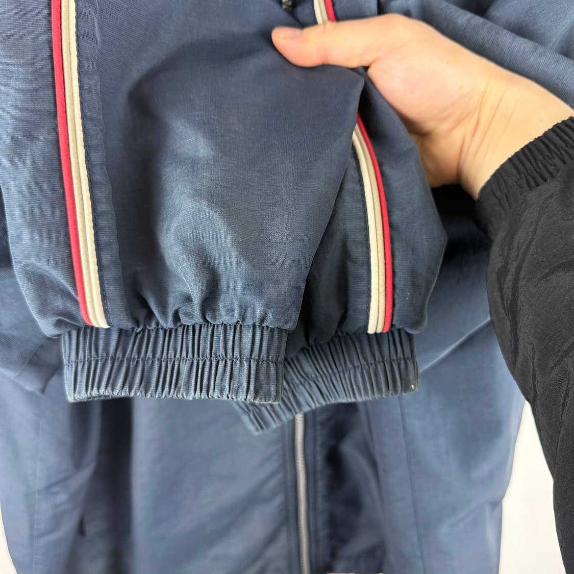 100) 리복 올드스쿨 오버핏 나일론 자켓 상품이미지4