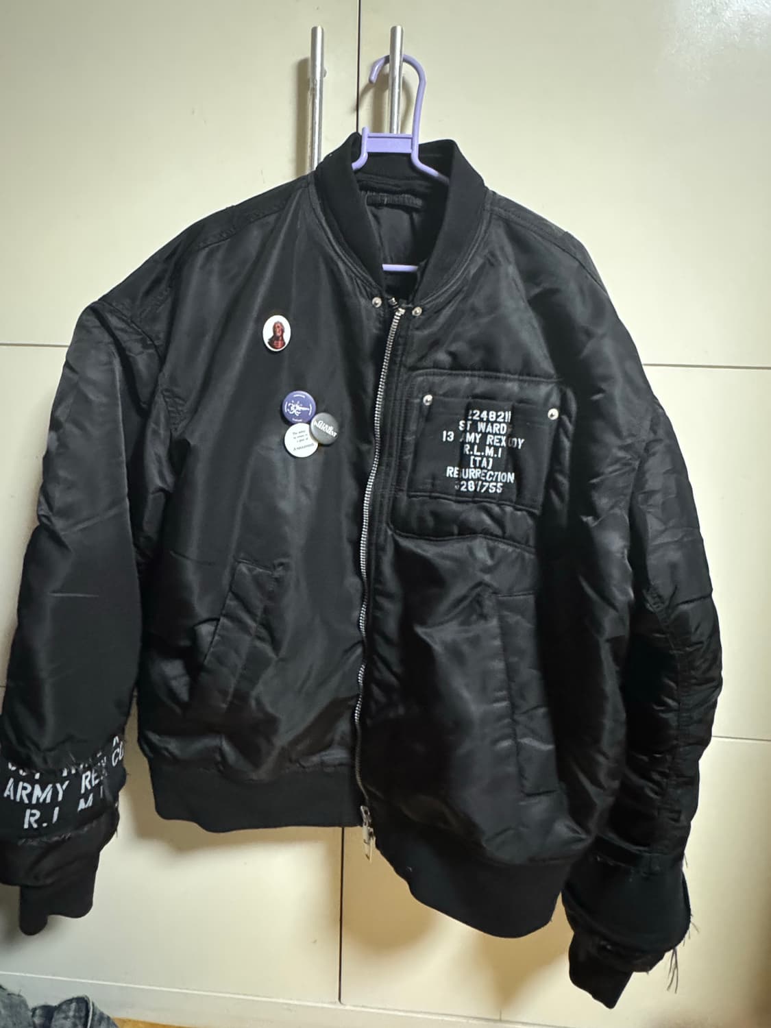 레저렉션13 리버시블 패치워크 ma-1 블랙 M size 판매 상품이미지3