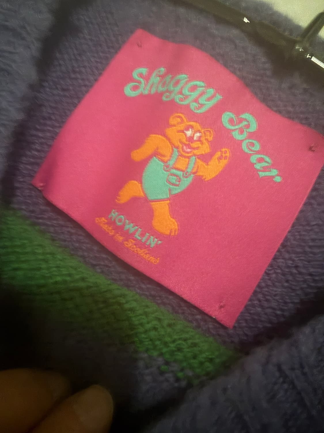 HOWLIN’ (하울린) – Shaggy Bear 니트 상품이미지3