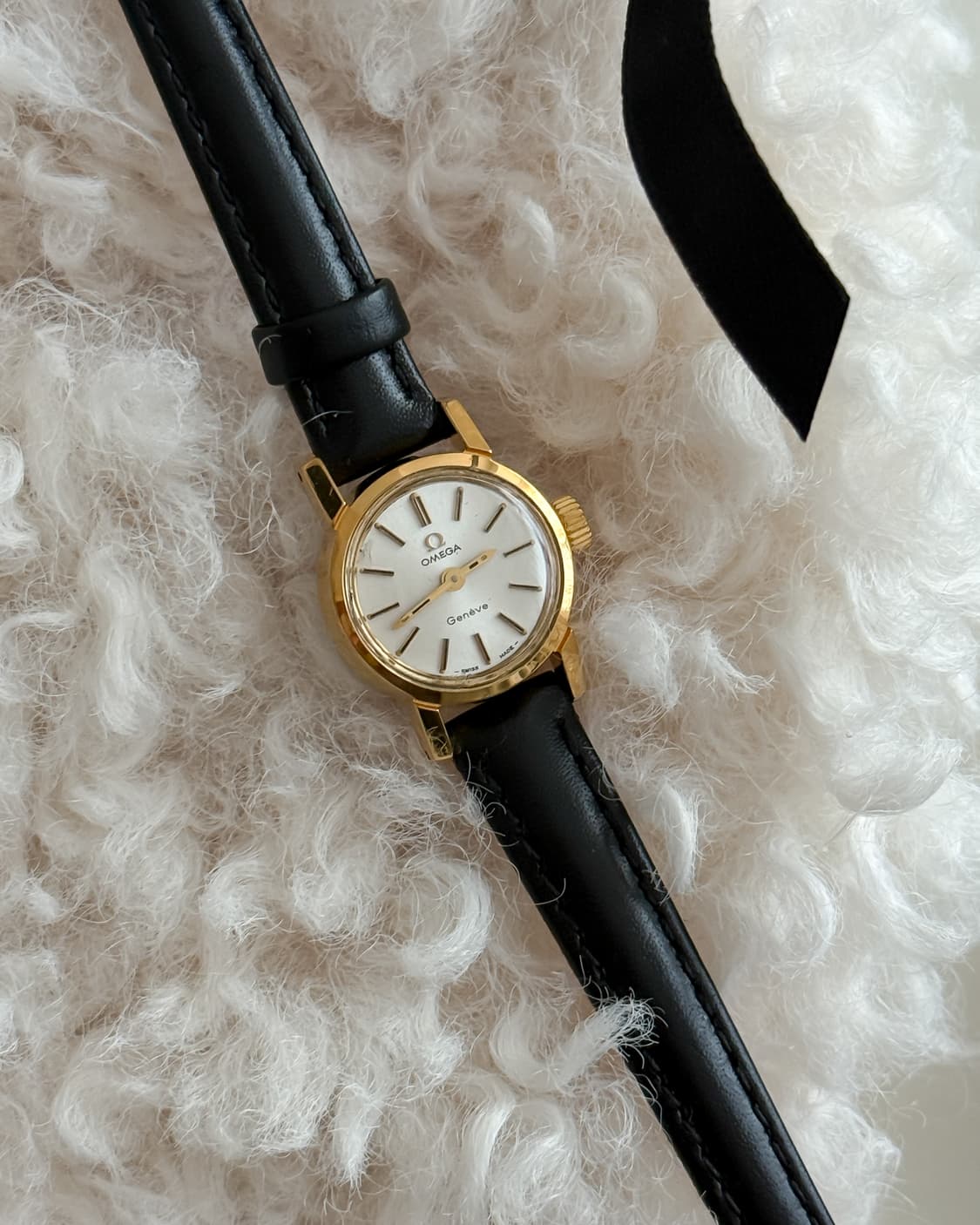 오메가 라운드 수동 시계 상품이미지2