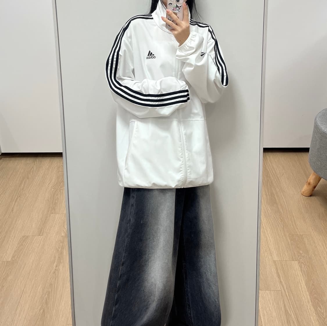 아디다스 화이트 삼선 우븐 바람막이 자켓 상품이미지1