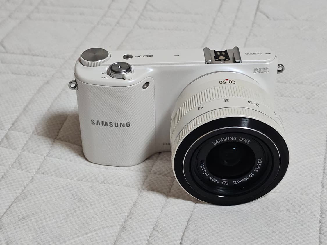 삼성 NX2000 미러리스 카메라 상품이미지1
