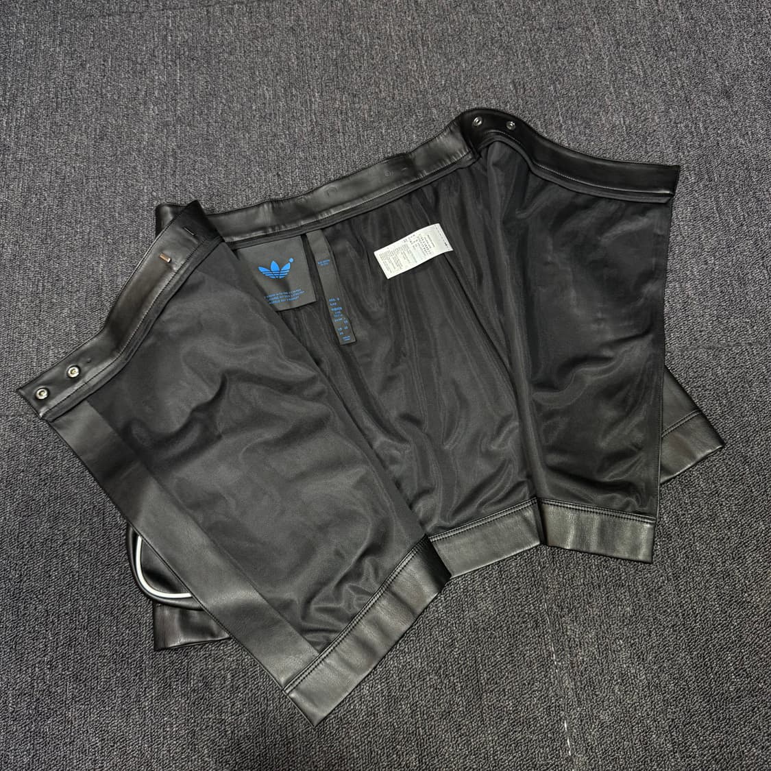 아디다스 블루버전 에어라이너 레더 스커트 상품이미지9