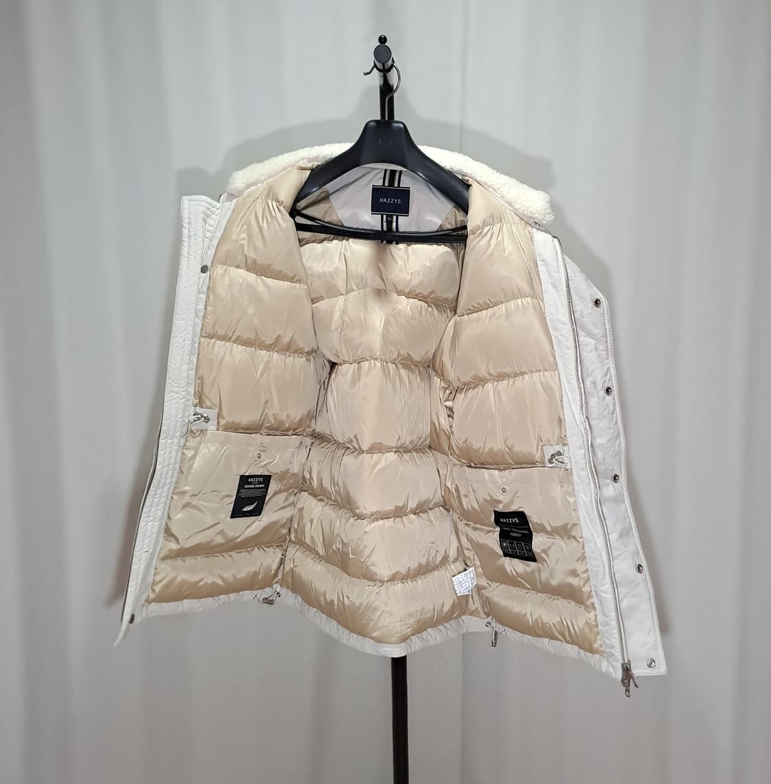 (택포) 헤지스 22FW 탈착퍼 구스다운점퍼 100 B310 상품이미지8