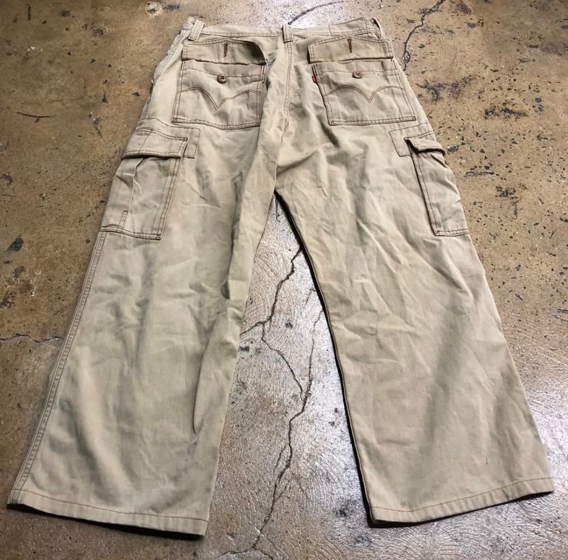 리바이스 베이지 카고팬츠 상품이미지2