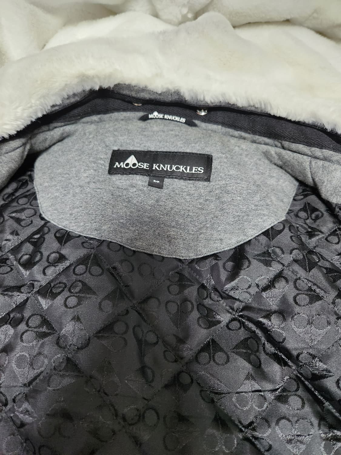 정품 무스너클 버니 후드집업S/P 상품이미지6