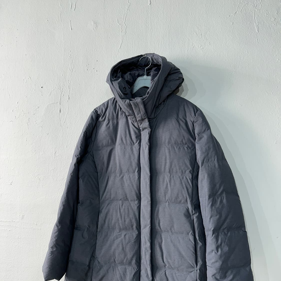 유니클로 심리스 롱패딩 L 상품이미지2