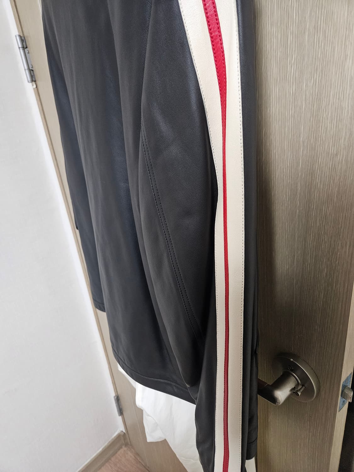 구찌 가죽자켓 새제품 상품이미지5