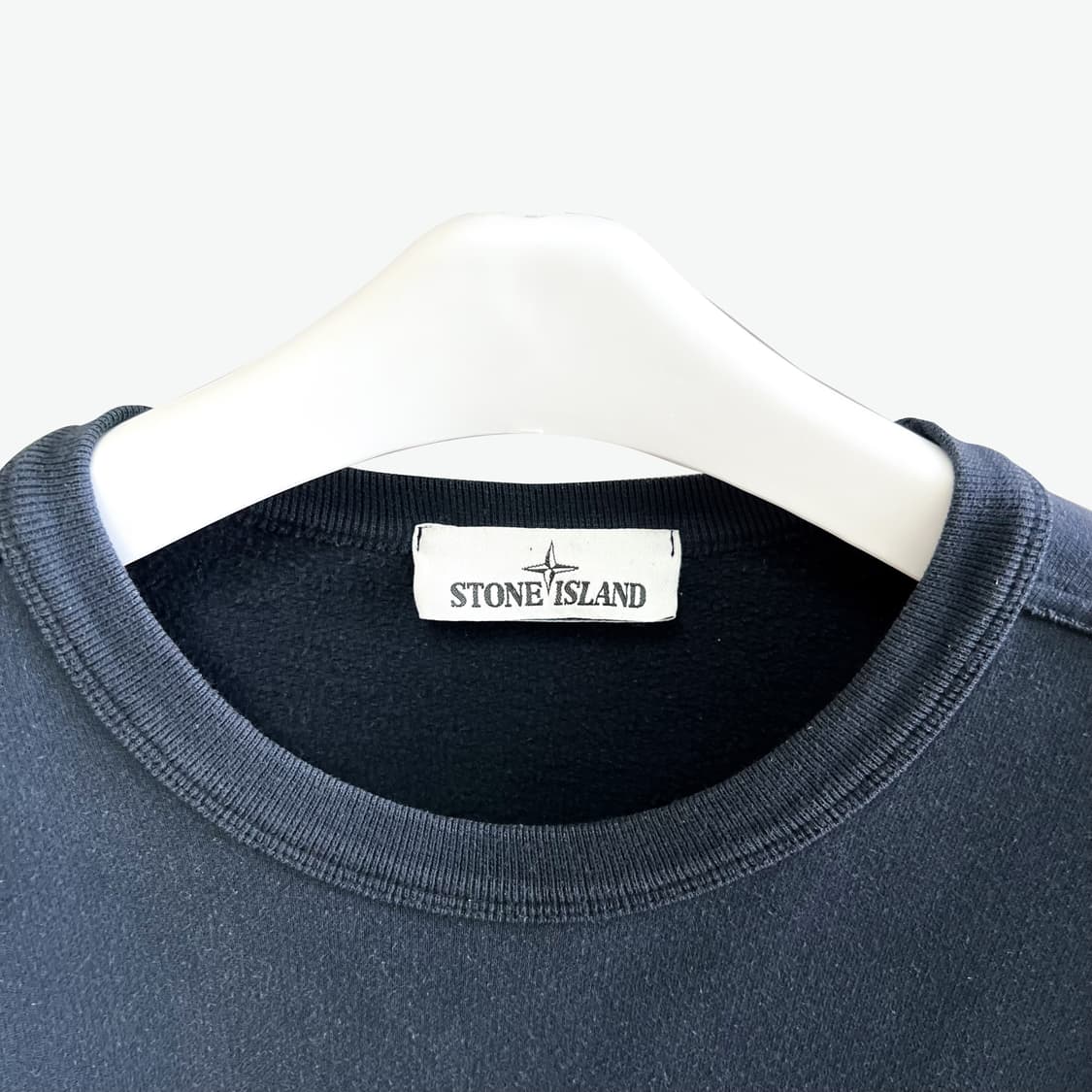 [M] 스톤아일랜드 포켓 맨투맨 상품이미지3