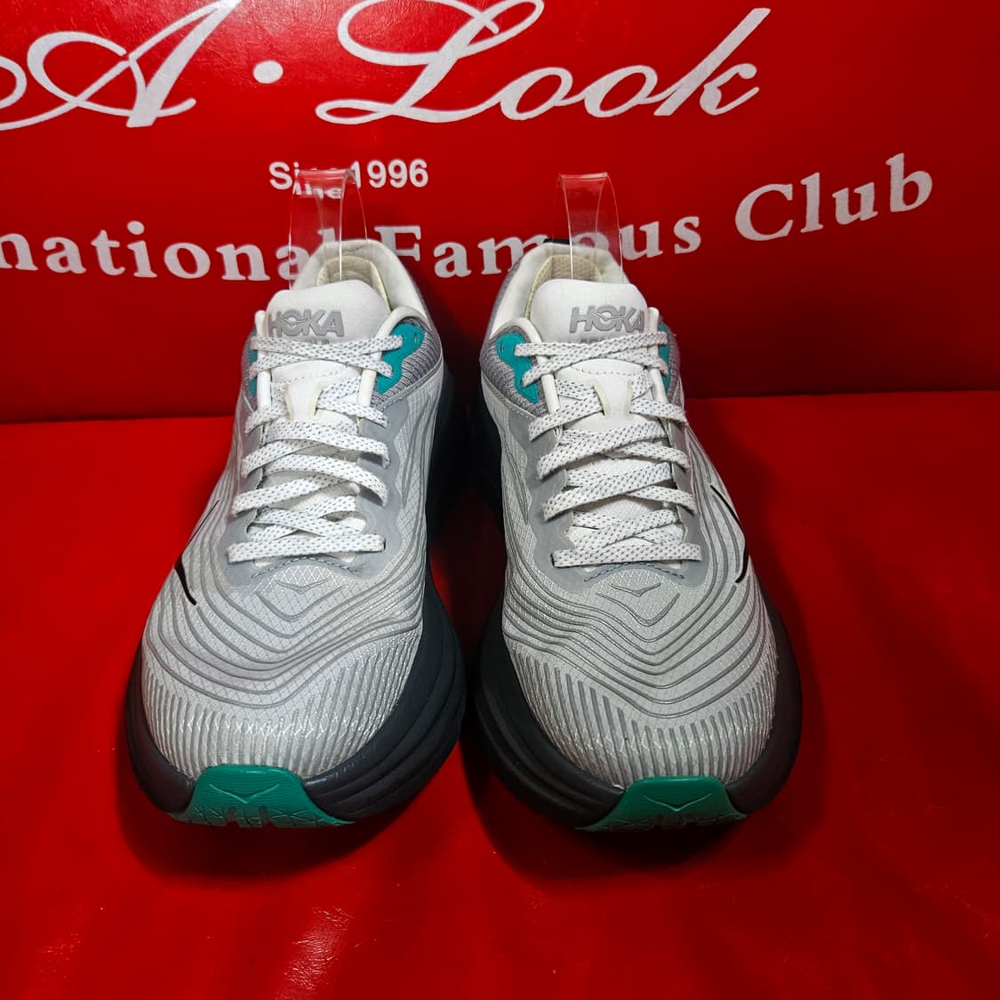 호카(Hoka) 본디 8TS 하버 미스트 255size 상품이미지2