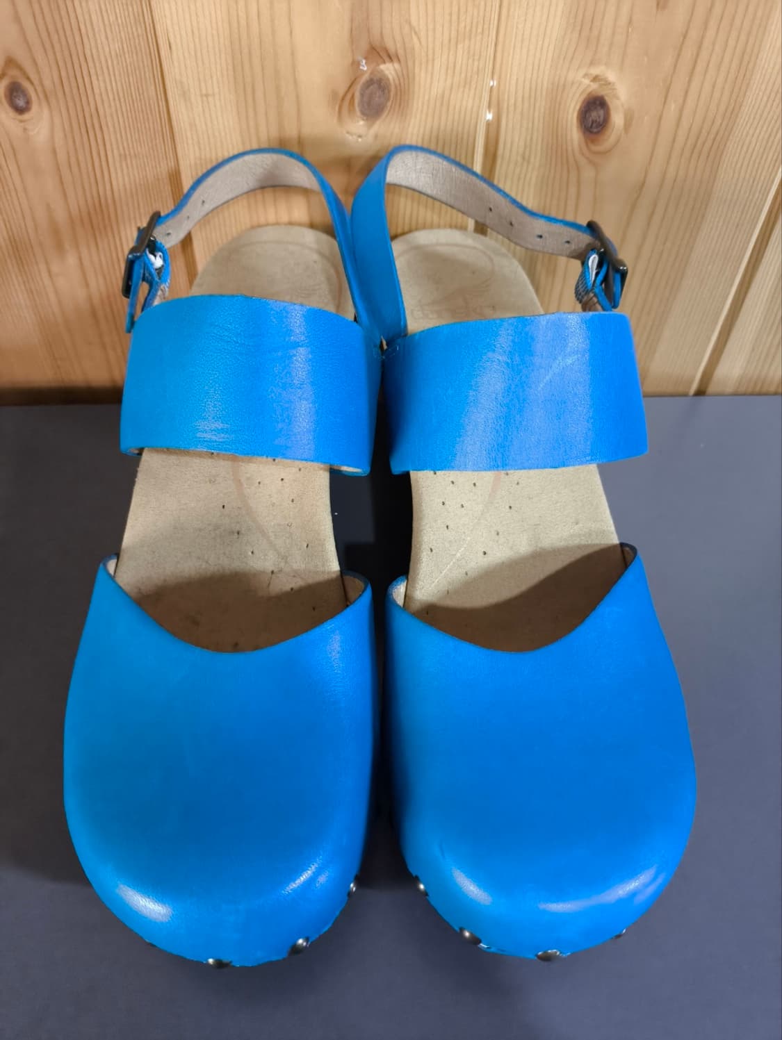 38 240mm 덴스코 우드 가죽 슬링백 힐  상품이미지4