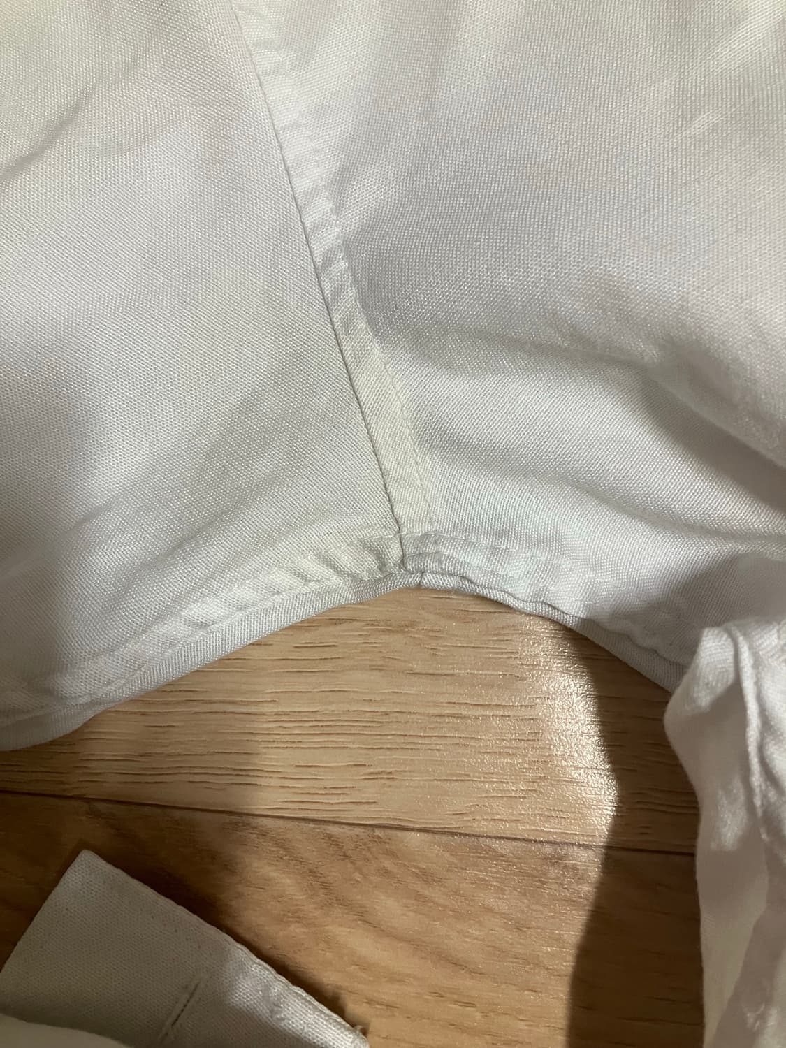 꼼데가르송 플레이 하트 로고 와펜 화이트 셔츠 상품이미지2