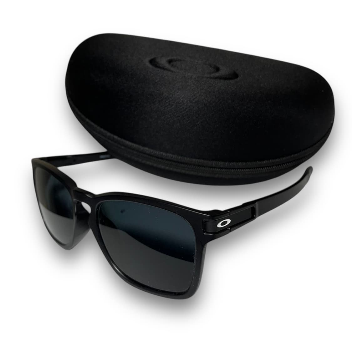 Oakley Latch Square Dark Sunglasses 상품이미지2