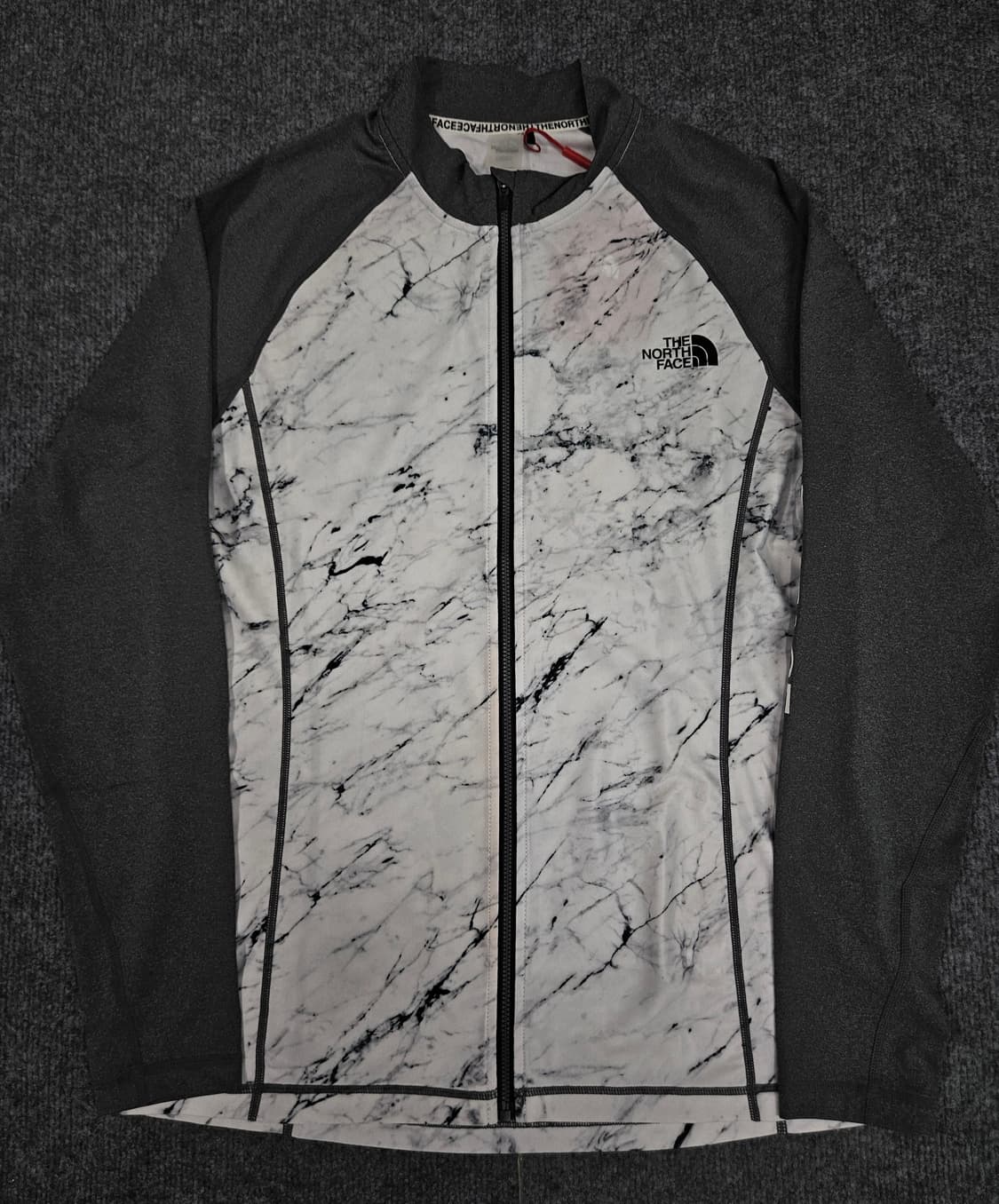 노스페이스 프로텍트 래쉬가드 집업 급처 상품이미지1