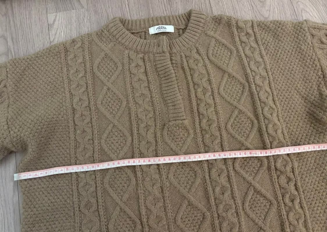 미착용 프라나 카멜베이지 꽈배기 니트티 아방핏 여리핏 박시핏 여성 프리 상품이미지2