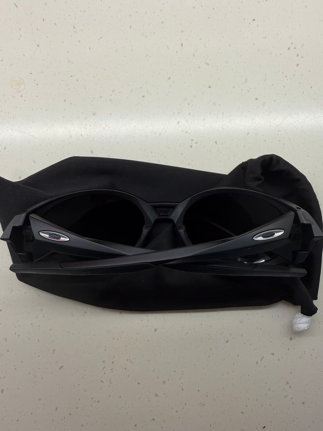 오클리 아이자켓 블랙 상품이미지2