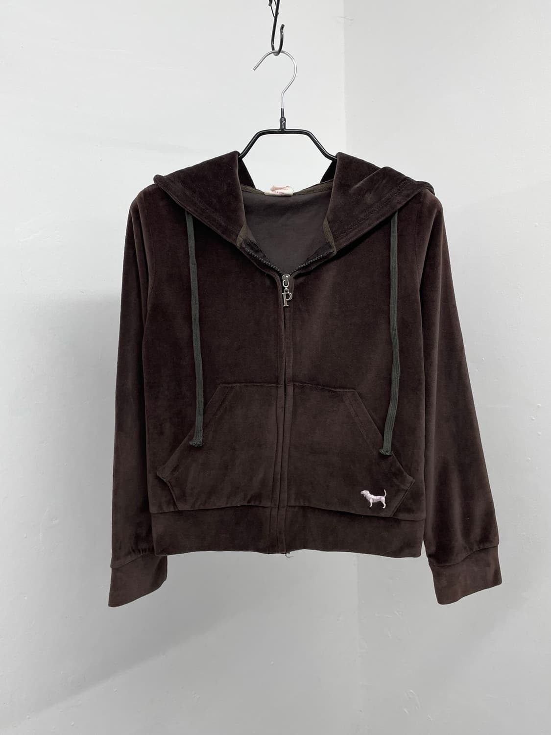 브라운 벨벳 핑크 로고 집업 상품이미지5