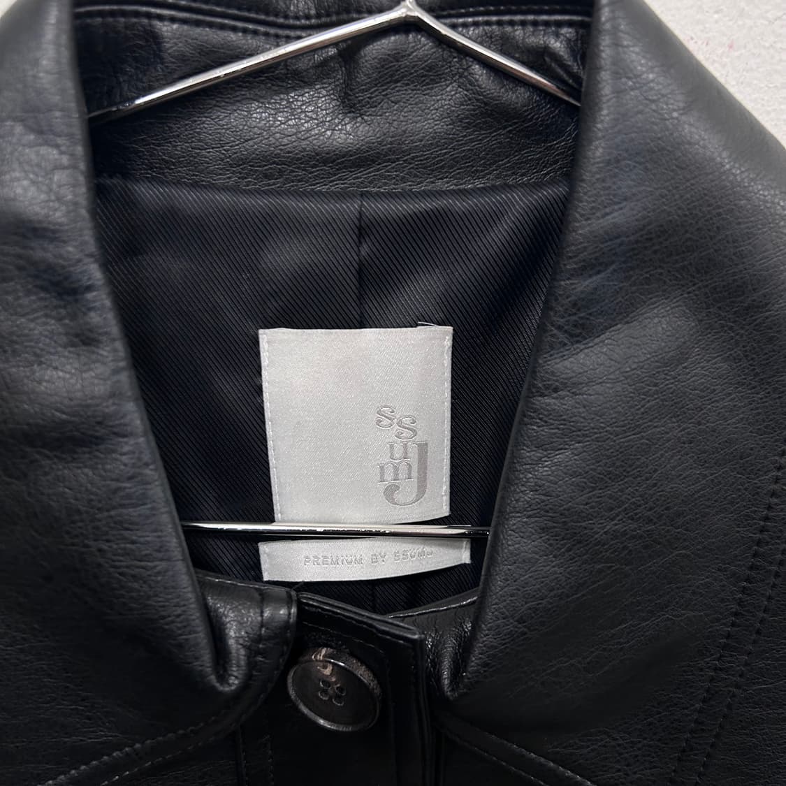 SSUMJ 프리미엄라인 크롭 비건 레더자켓 상품이미지3