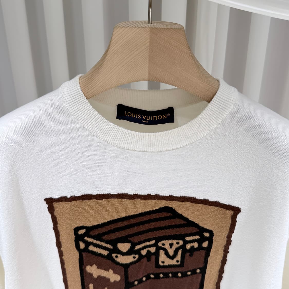 (A+/L) / 루이비통 트래블러 트렁크 프린트 반팔 티셔츠 상품이미지4