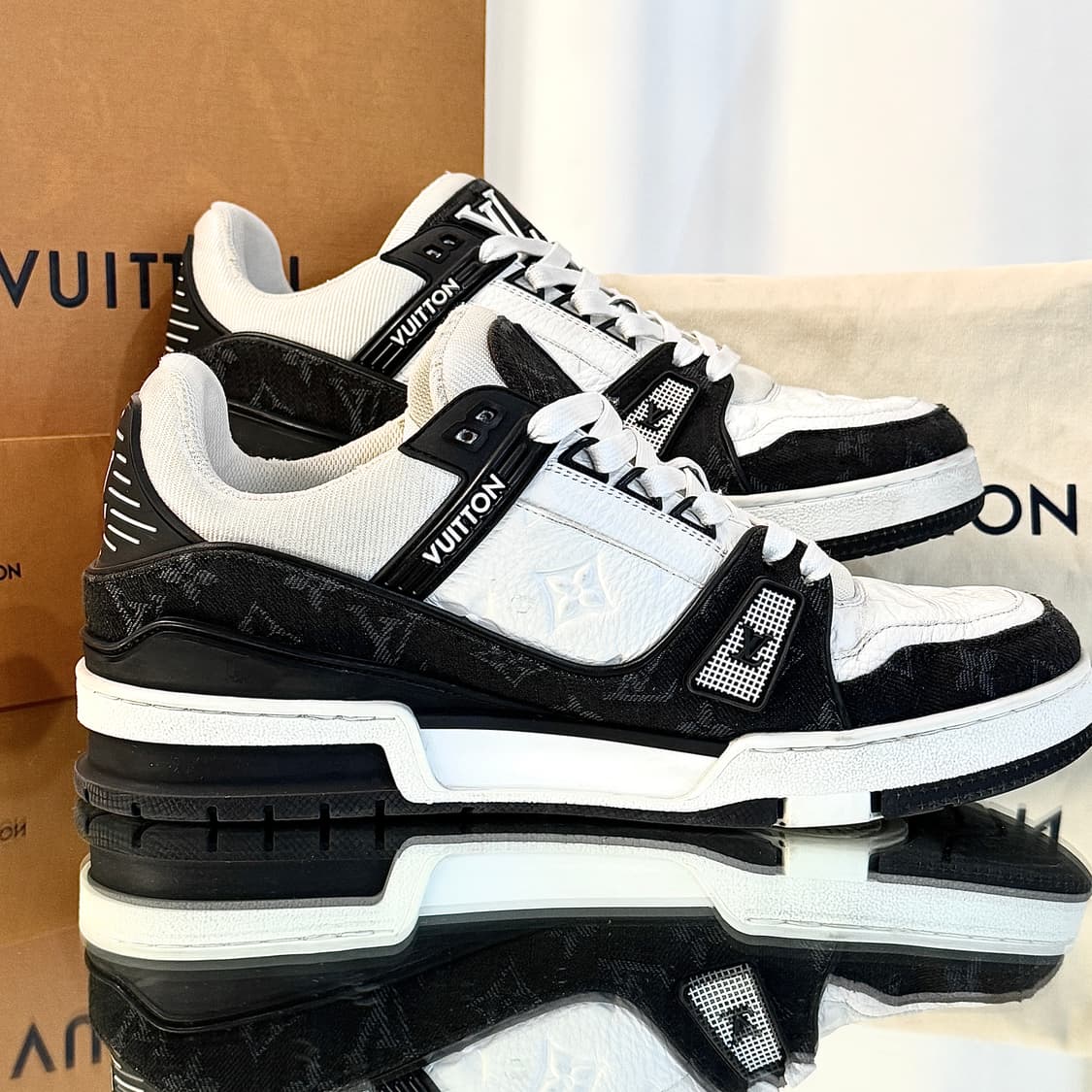 (7.5) 루이비통 LV 트레이너 스니커즈 모노그램 데님 범고래 상품이미지3