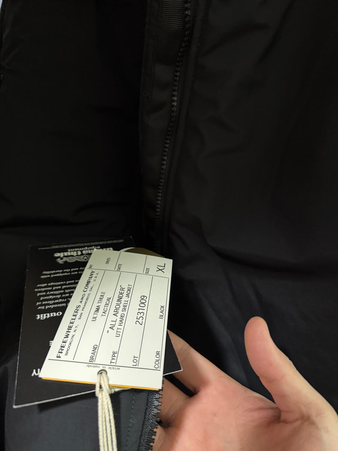 프리휠러스 UTT 하드쉘 자켓 올어라운더 블랙 상품이미지4