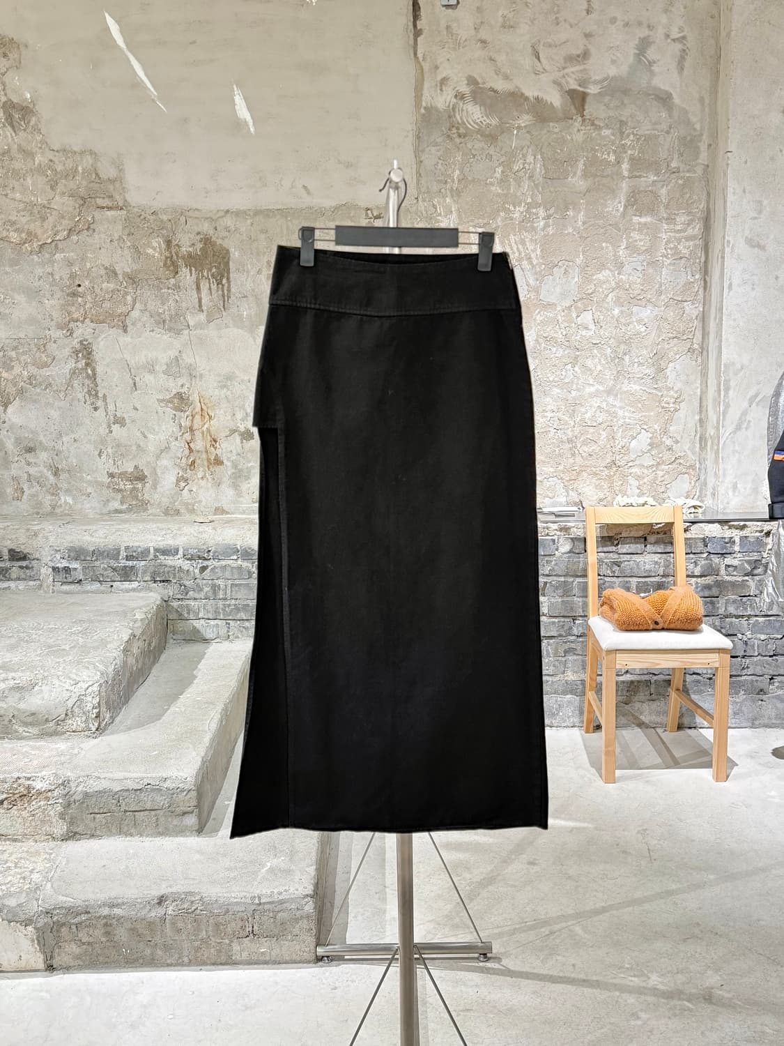 기마구아스 블랙 인시전 코튼 롱 스커트 상품이미지1