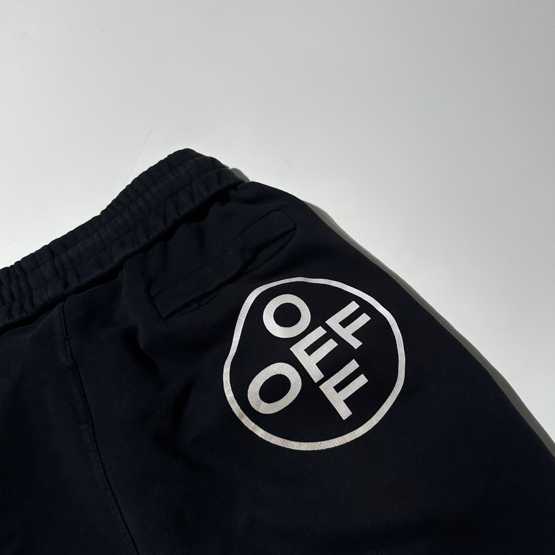 오프화이트 TEMPERATURE 스웻 조거 팬츠 상품이미지9