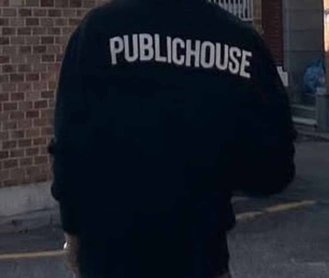 퍼블릭하우스 public house 맨투맨 구합니다 상품이미지1