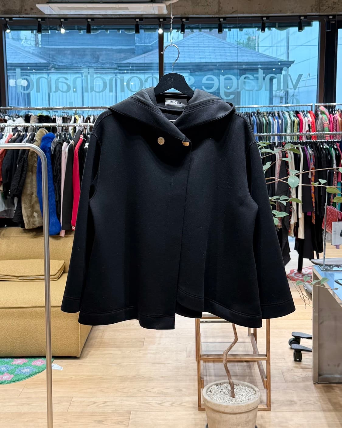 주카 블랙 폴리에스테르 후디 자켓  상품이미지1