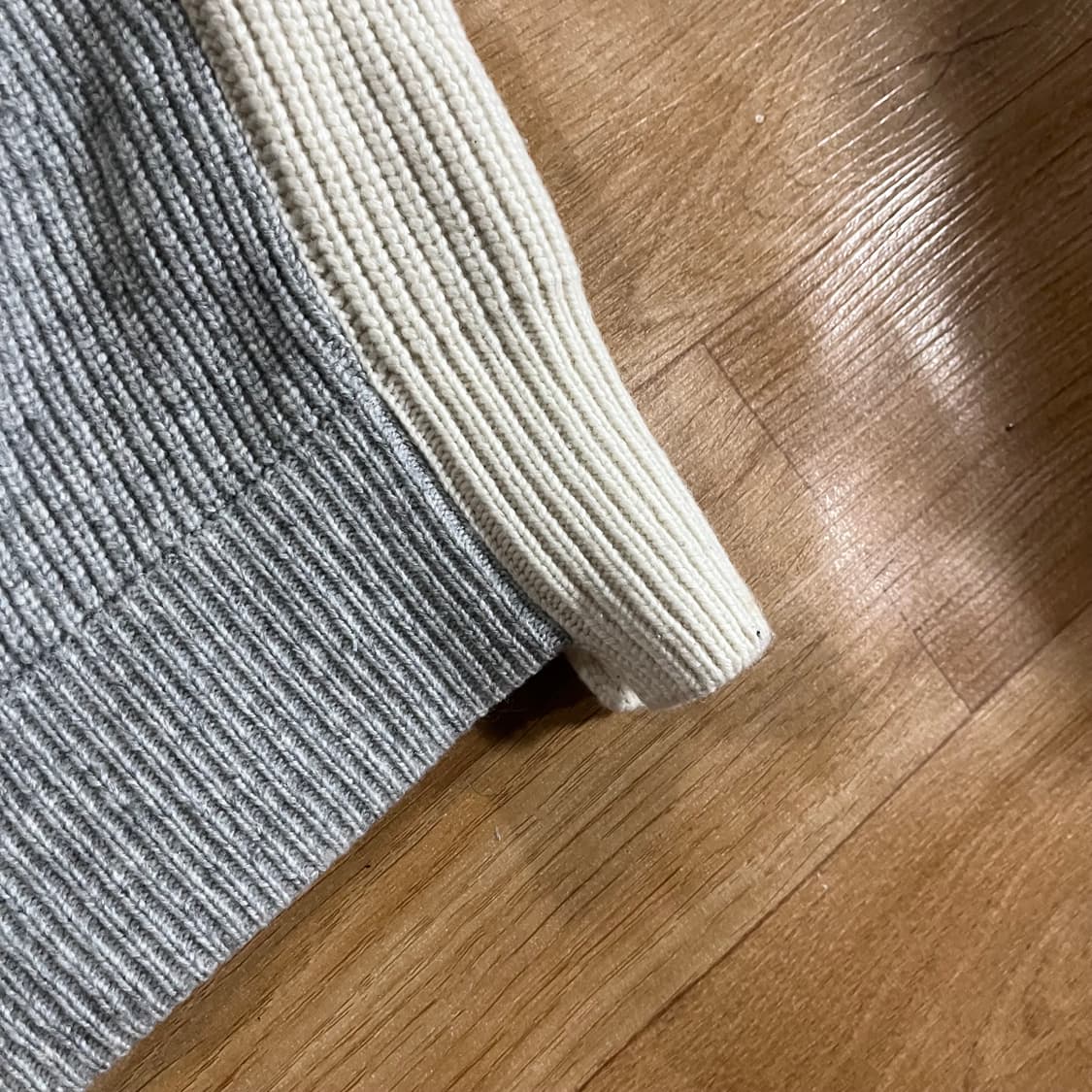 [110-115] 솔리드옴므 오버핏 니트 상품이미지5