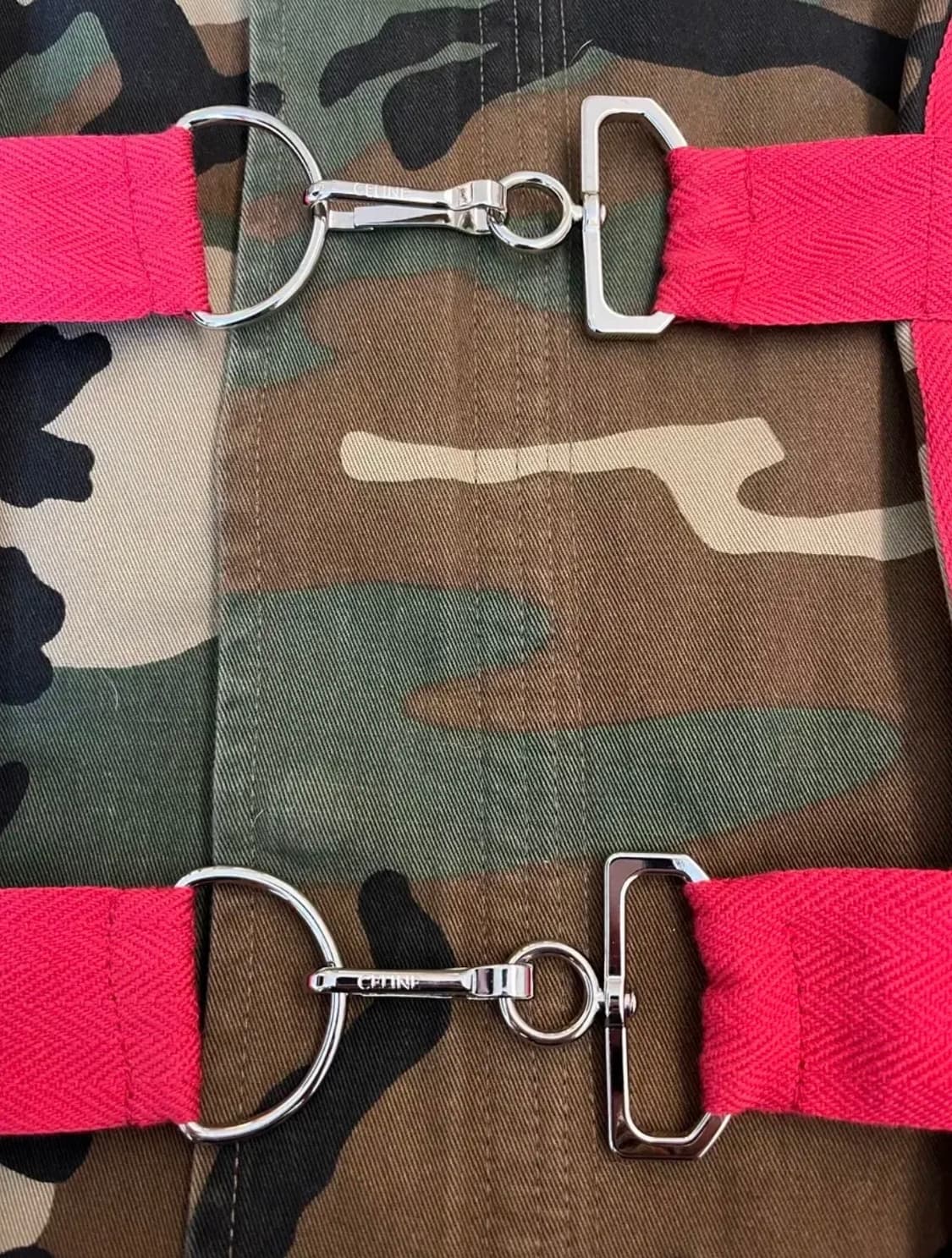 CELINE 23ss HARNESSES CAMOUFLAGE COAT 상품이미지4