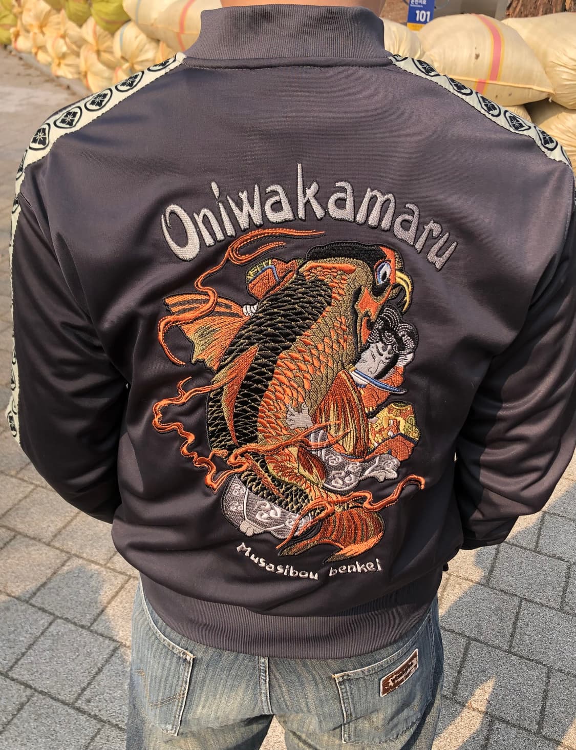 오니와카마루 & 잉어 자수 재패니스 빈티지 트랙자켓 상품이미지1