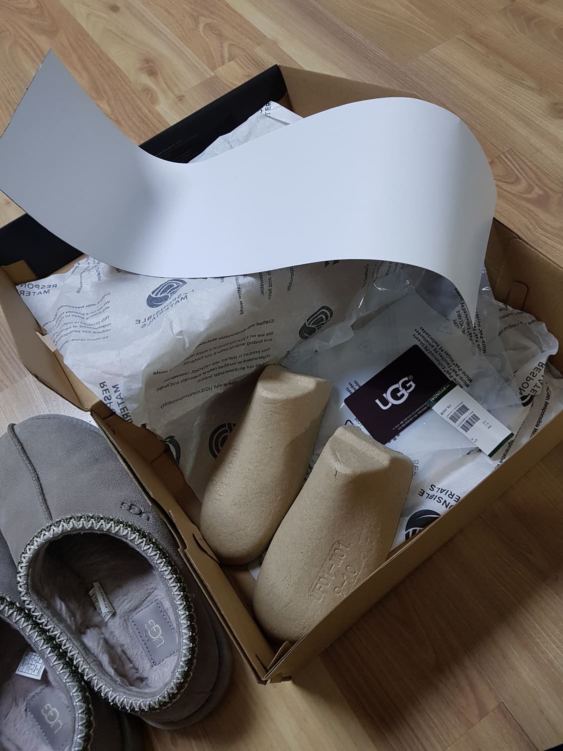 어그 타스만 슬리퍼 오이스터 상품이미지8