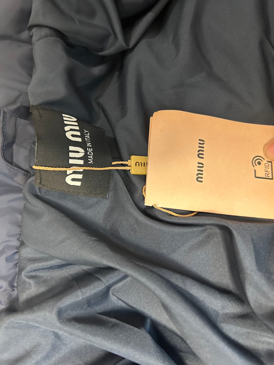 미우 테크니컬 퐁제 다운 구스 상품이미지9