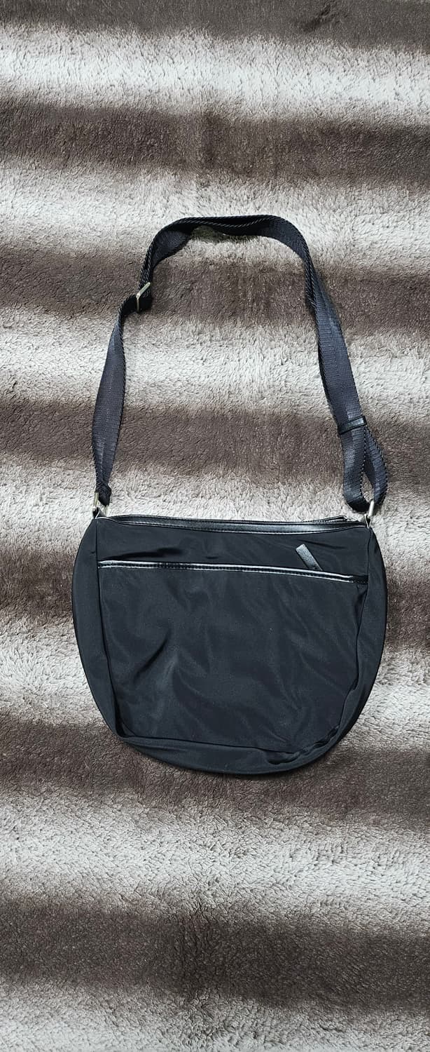 만다리나덕 크로스백 상품이미지2