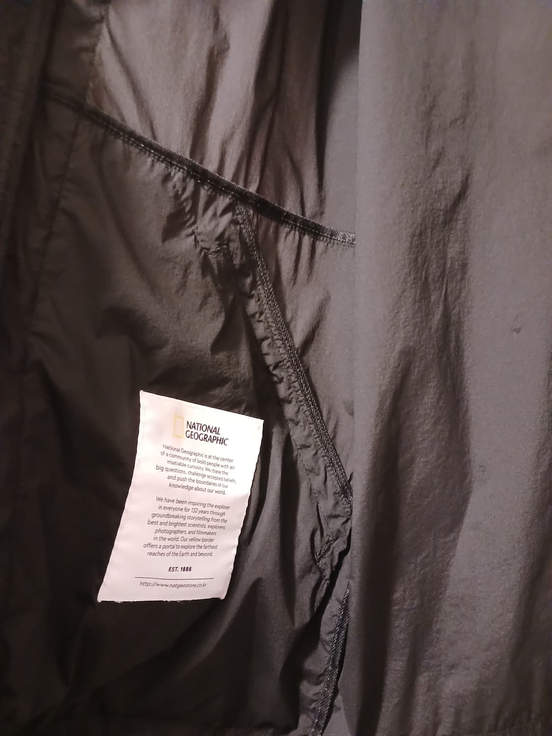 내셔널지오그래픽 정품 여성 바람막이 95 (M) 사이즈 상품이미지3