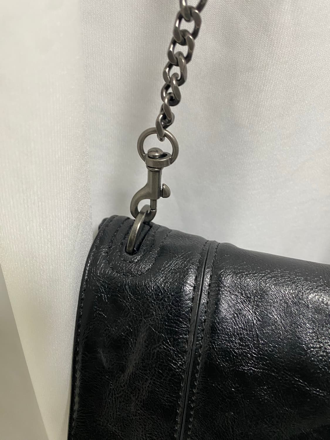 링클 이펙트 락 크로스백 숄더백 상품이미지4