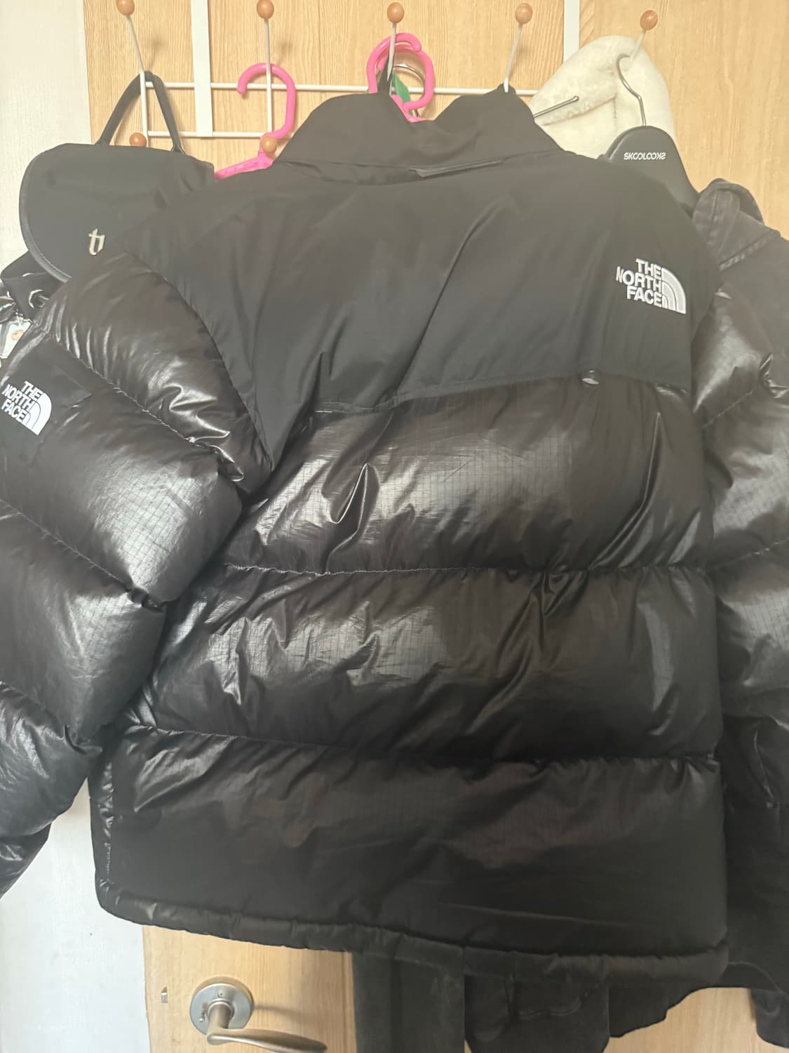 노스페이스 노벨티 눕시 패딩 블랙 L100 상품이미지2