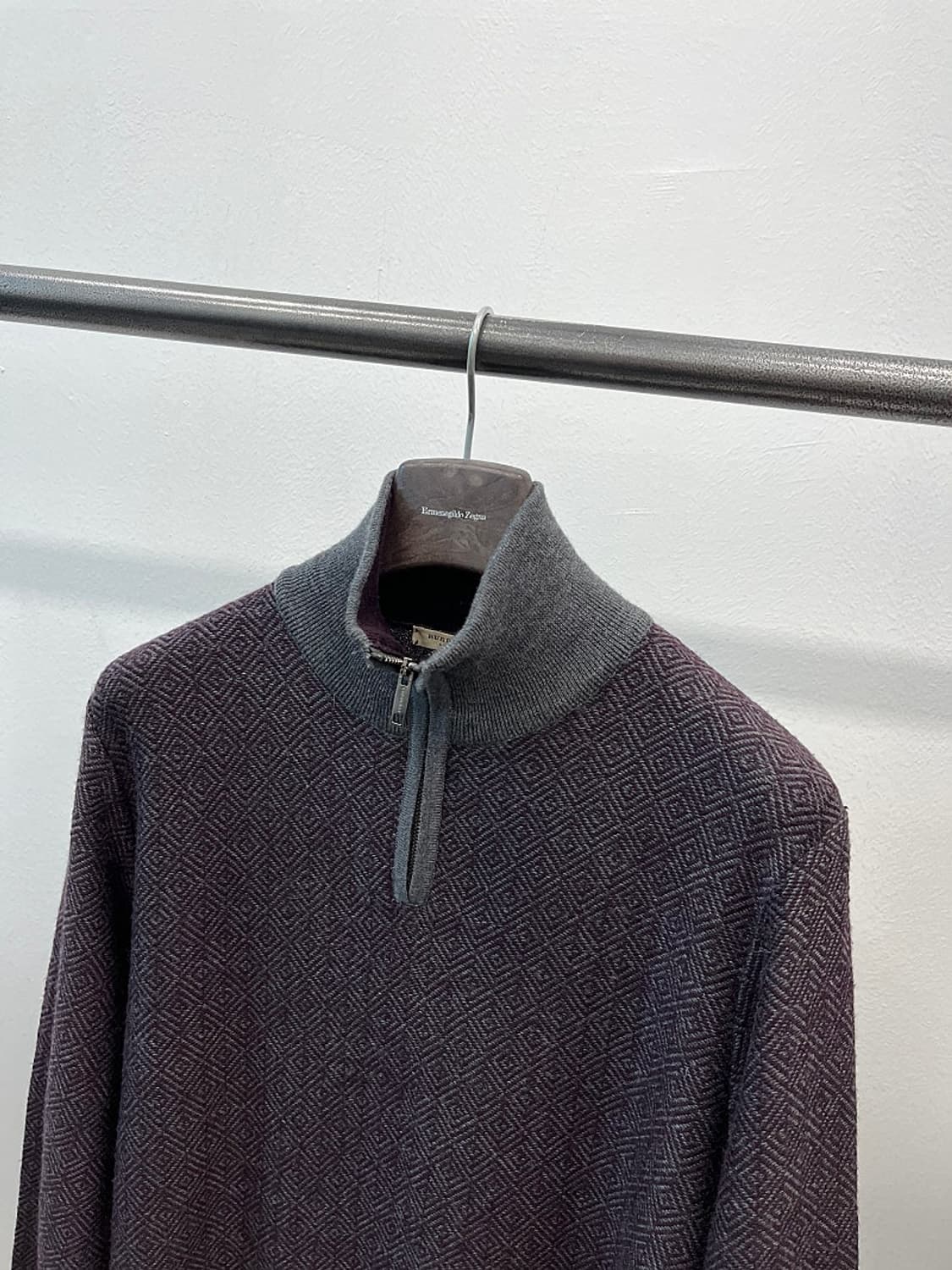 105) 버버리 이태리 반집업 니트  상품이미지3