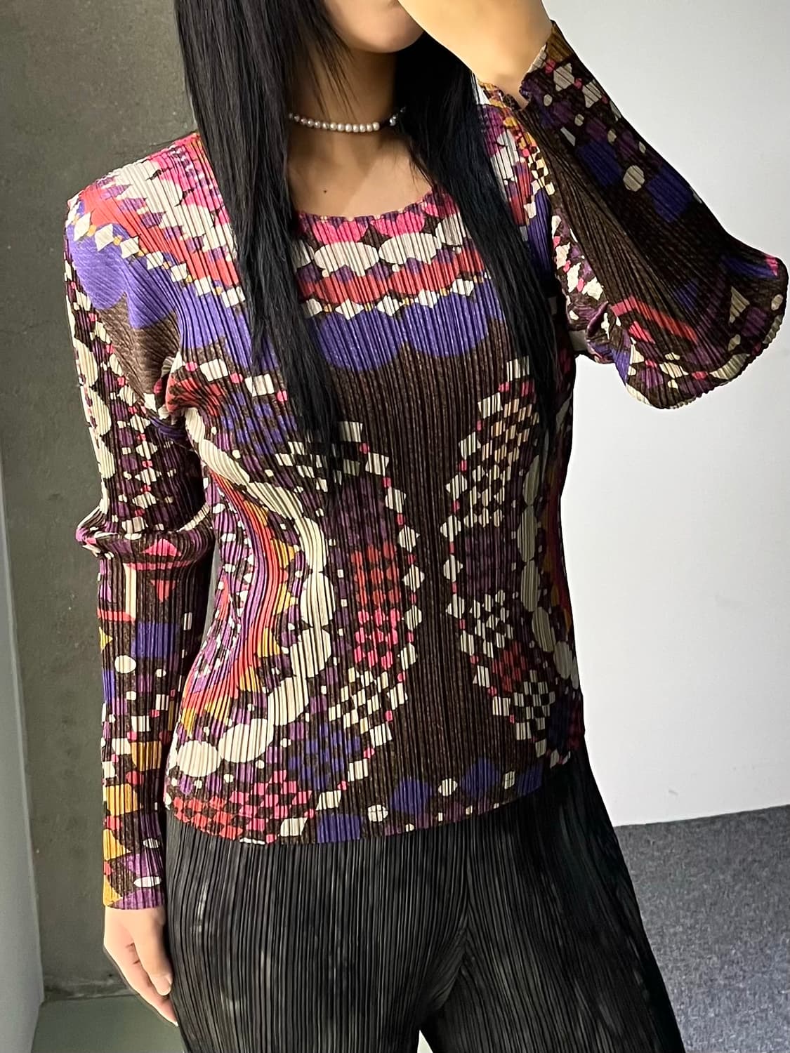 플리츠 플리즈 올 오버 프린트 탑 상품이미지2