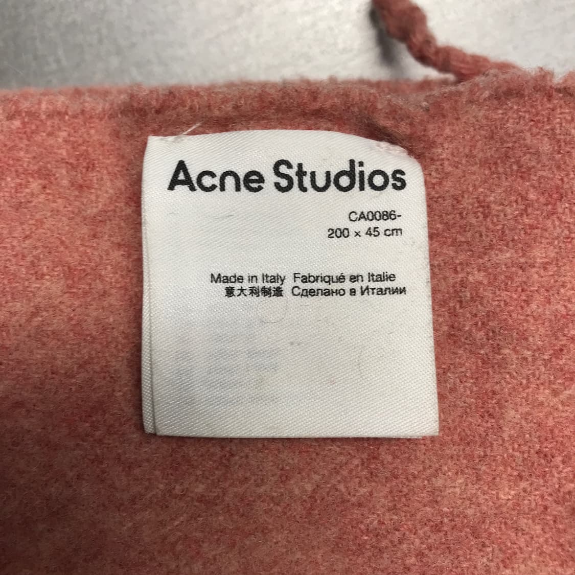 아크네스튜디오 머플러 상품이미지5