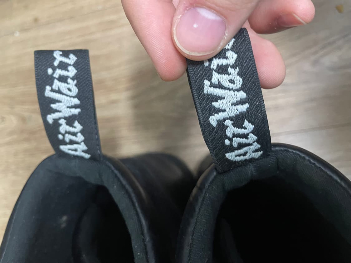 닥터마틴 블랙워커 250 상품이미지4