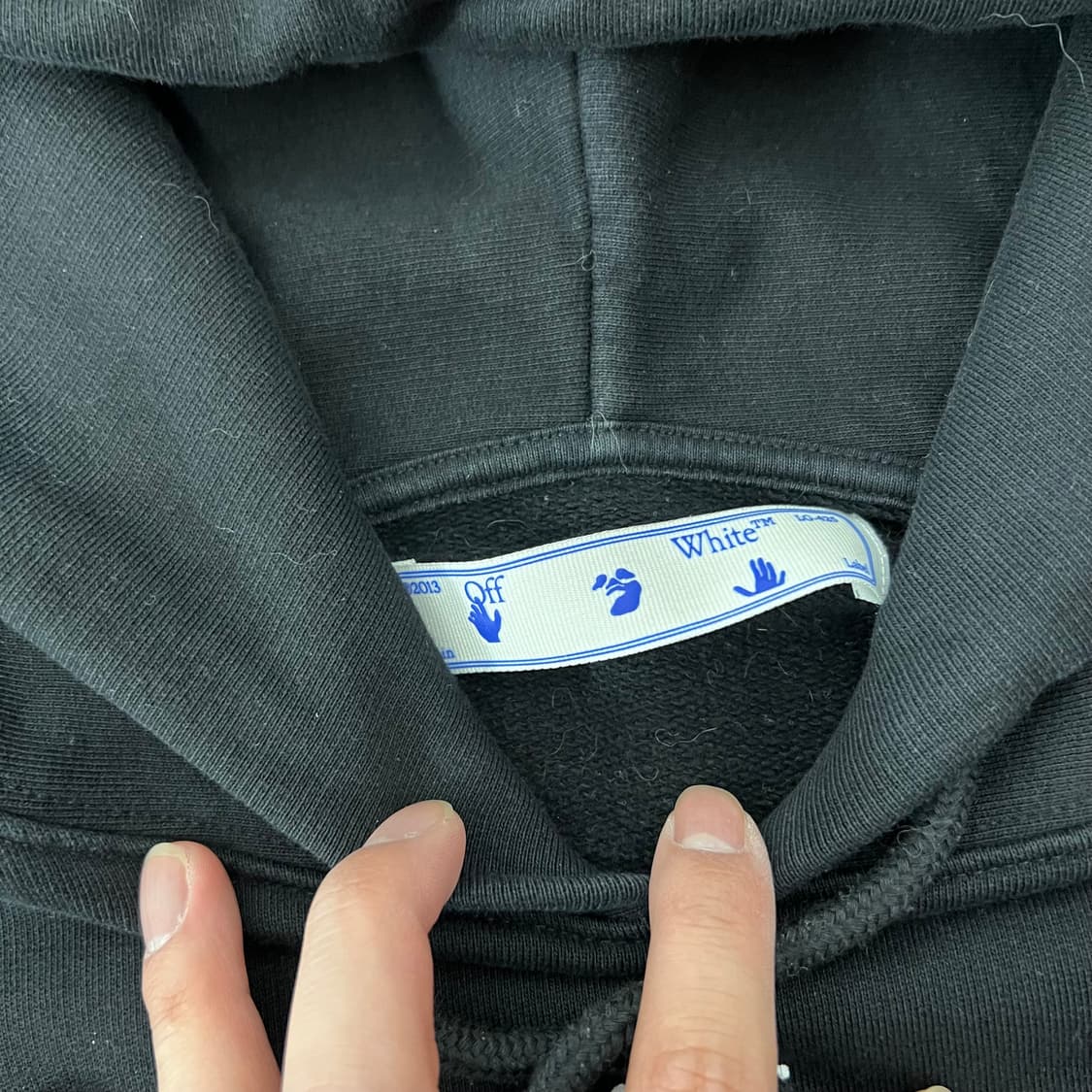 오프화이트 20FW 파스칼 스켈레톤 애로우 후드 블랙 상품이미지5