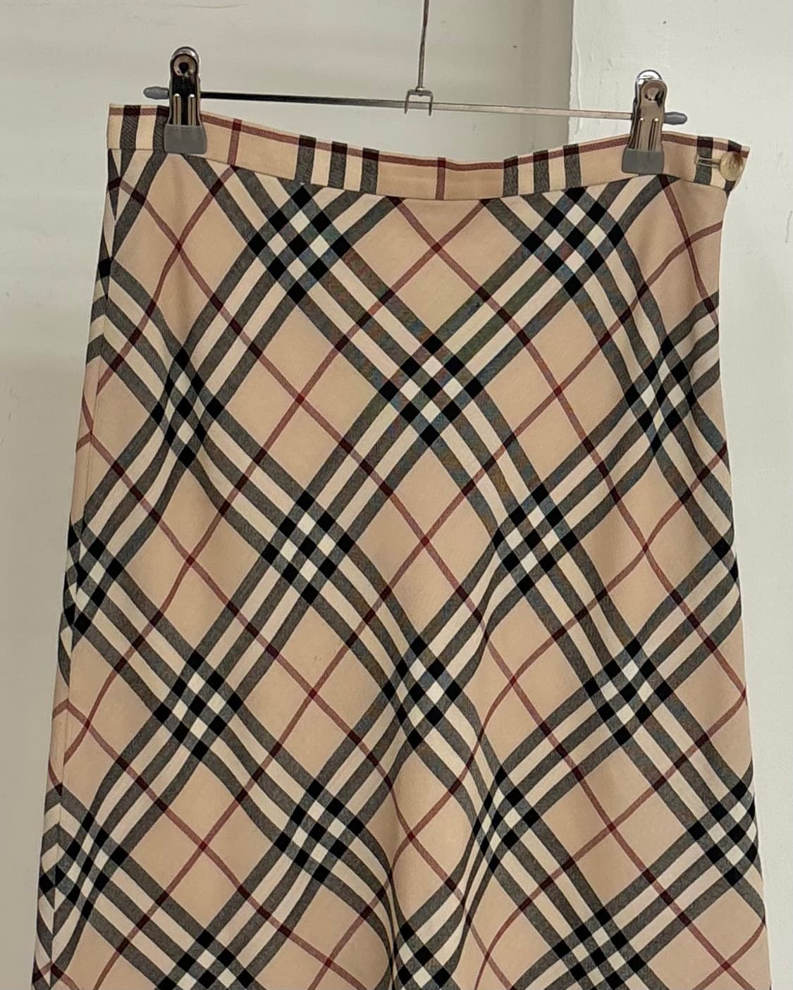 버버리 노바 체크 미디 스커트 상품이미지4