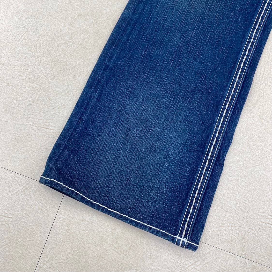  트루릴리전 빌리 빅 T 부츠컷 플레어 진 (34)  ﻿ 상품이미지6