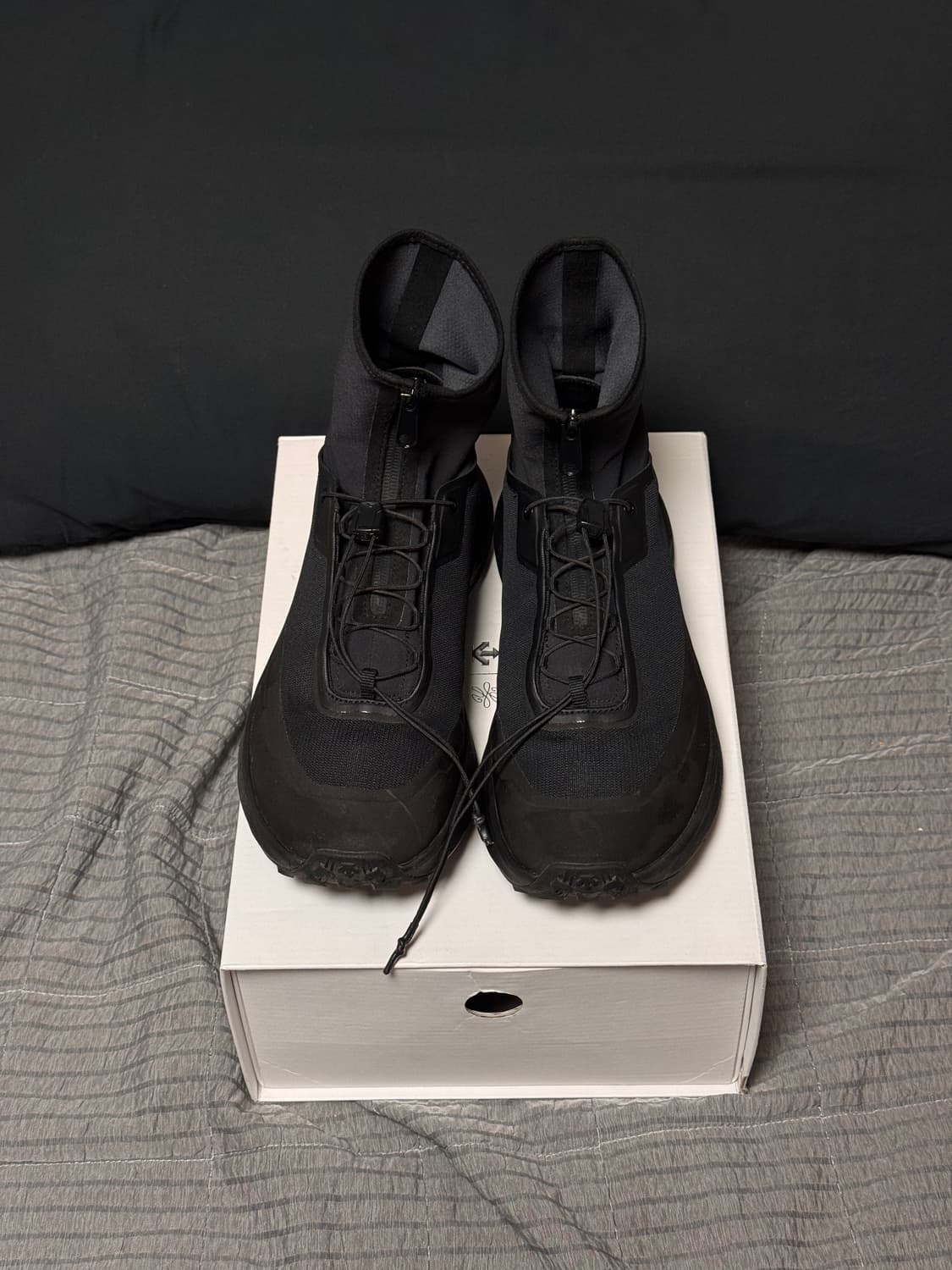 데상트X유스 쉬프트 트레일 (shift trail) 260 사이즈 판매 상품이미지1