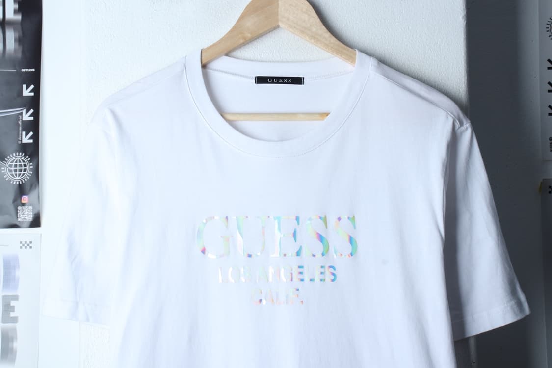 (XL-2XL) 게스 반팔 티셔츠 빅로고 화이트 홀로그램-H31325 상품이미지3